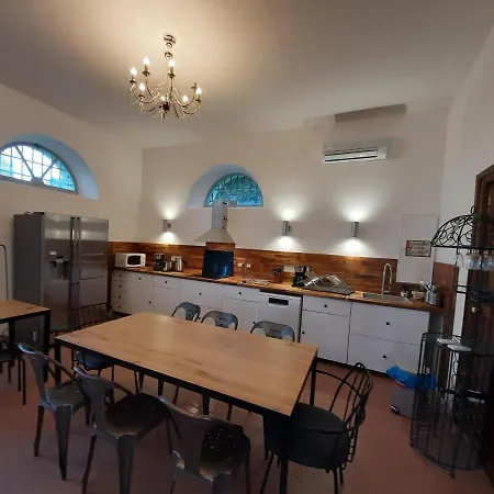 F3 Fenetre Sur Jardin Vue Et Montagne Pour 4 Voyageurs *