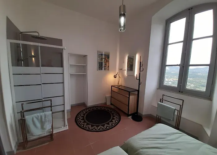 F3 Fenetre Sur Jardin Vue Et Montagne Pour 4 Voyageurs 阿雅克肖