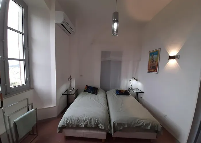 F3 Fenetre Sur Jardin Vue Et Montagne Pour 4 Voyageurs 公寓 *